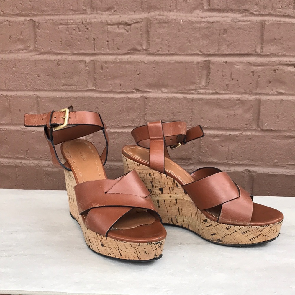 Tahari whiskey Brown wedge cork sandals heels